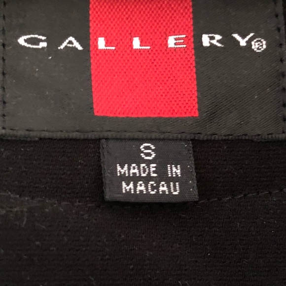 Black Gallery Overcoat - Picture 5 of 5